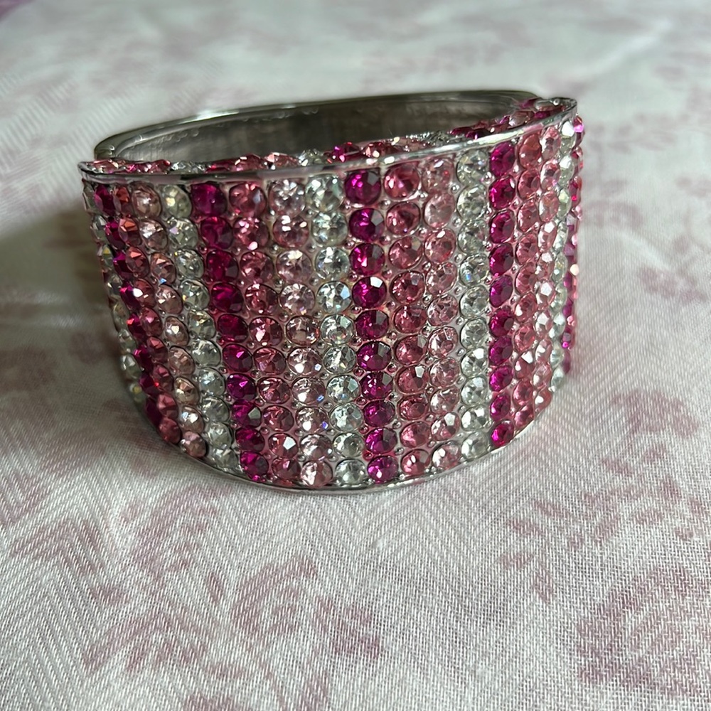 Stunning Statement Cuff Bracelet - image 1